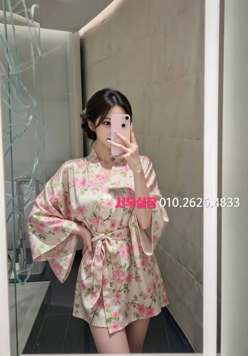 연남동 란제리룸 프리미엄 라인업 2번 프로필